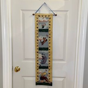 Winne-the-Pooh Crown Crafts Winnie-the-Pooh Bell Pull Leap Frog Tapestry